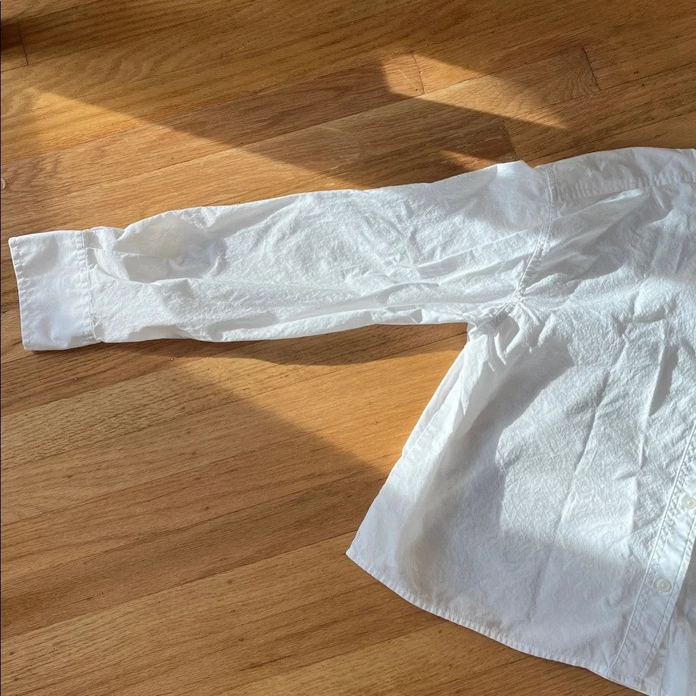BR Cropped Button Up with Pocket - Picture 2 of 7
